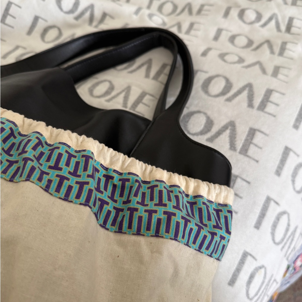 Stella McCartney Black Tote with Gold Lining - Picture 12 of 13